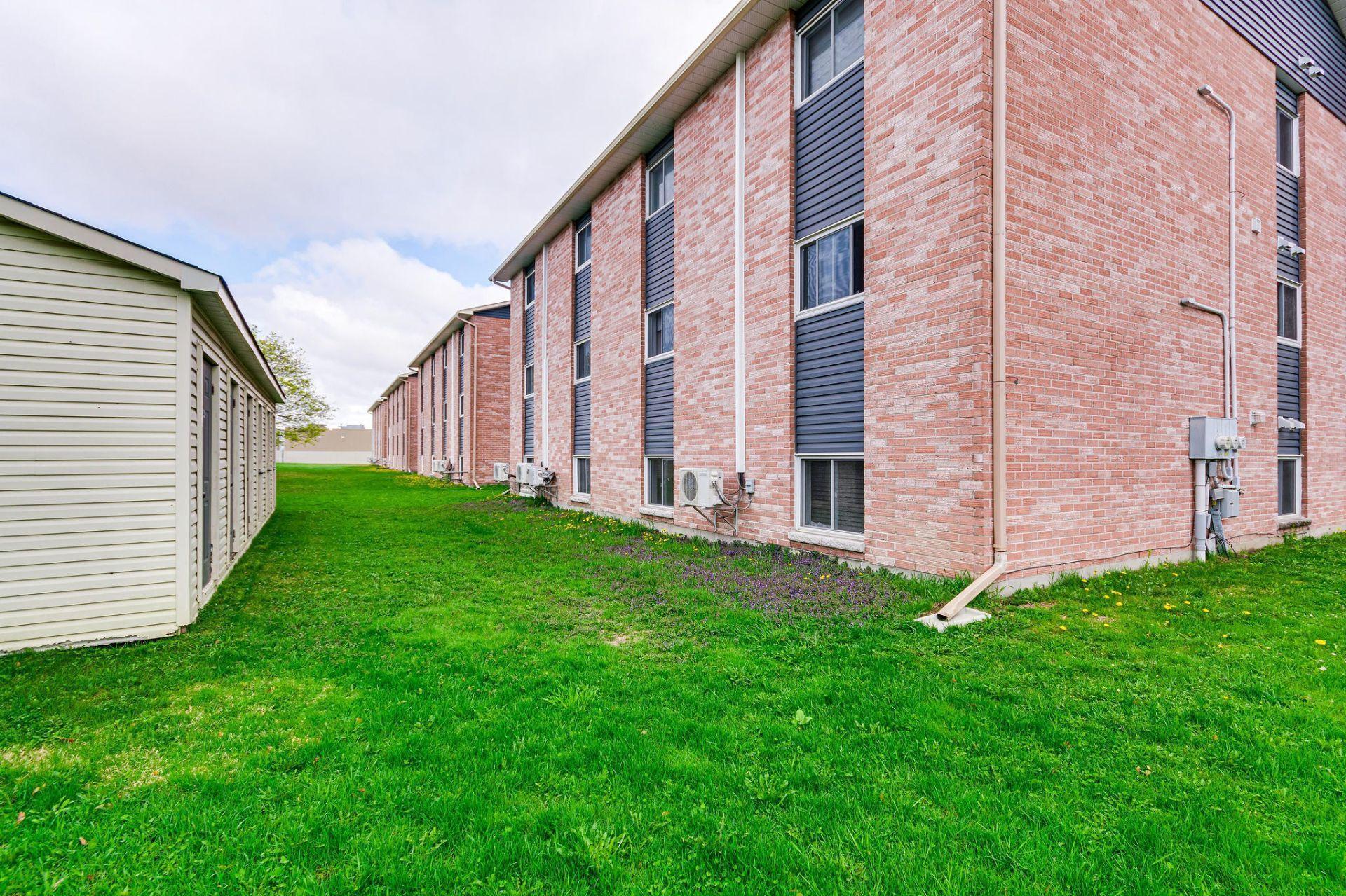 









55


Rue de Sauternes

, 3,
Gatineau (Gatineau),




QC
J8R2S8

