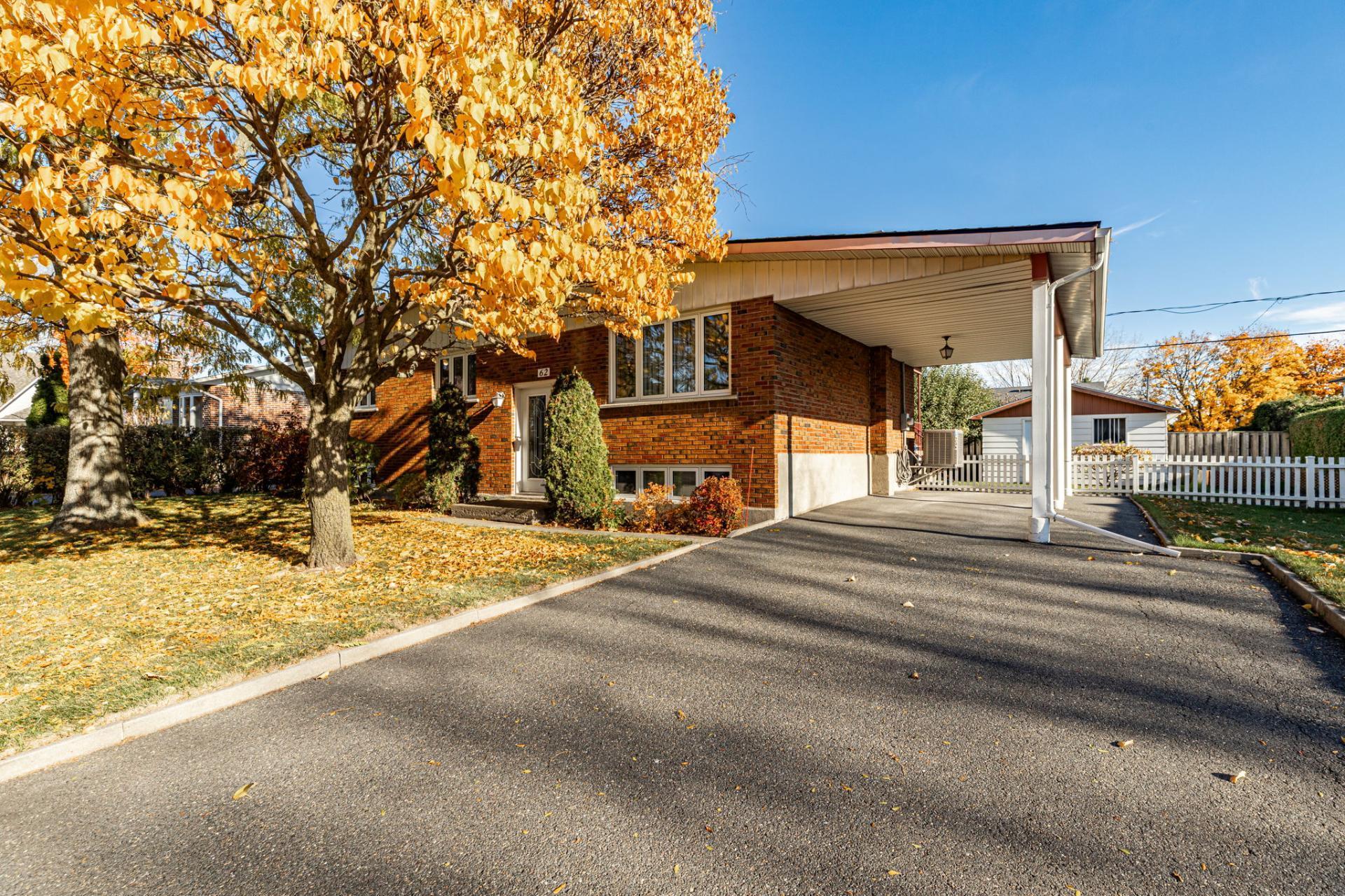 









62


Rue Pigeon

,
Verchères,




QC
J0L2R0

