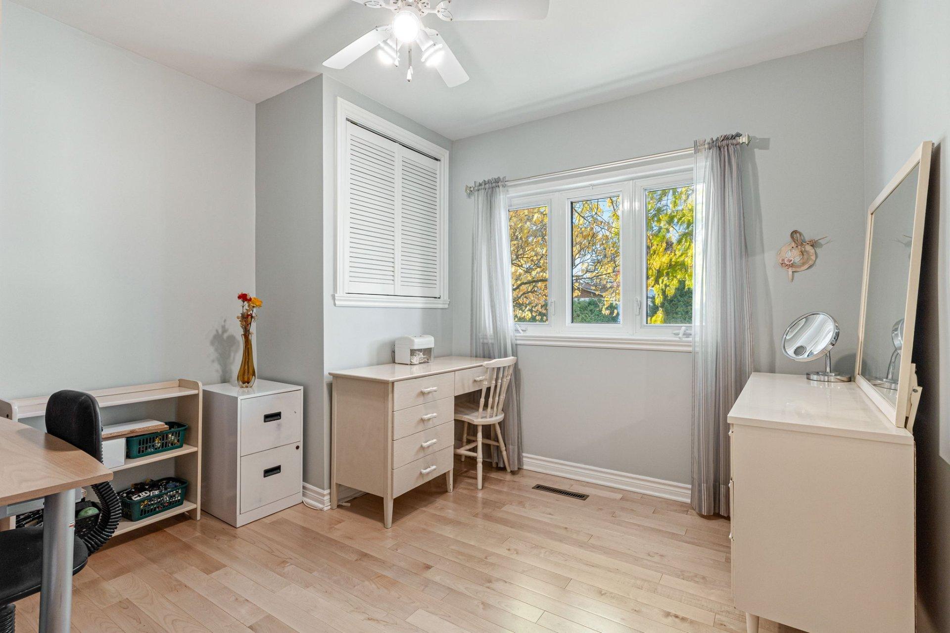 









62


Rue Pigeon

,
Verchères,




QC
J0L2R0

