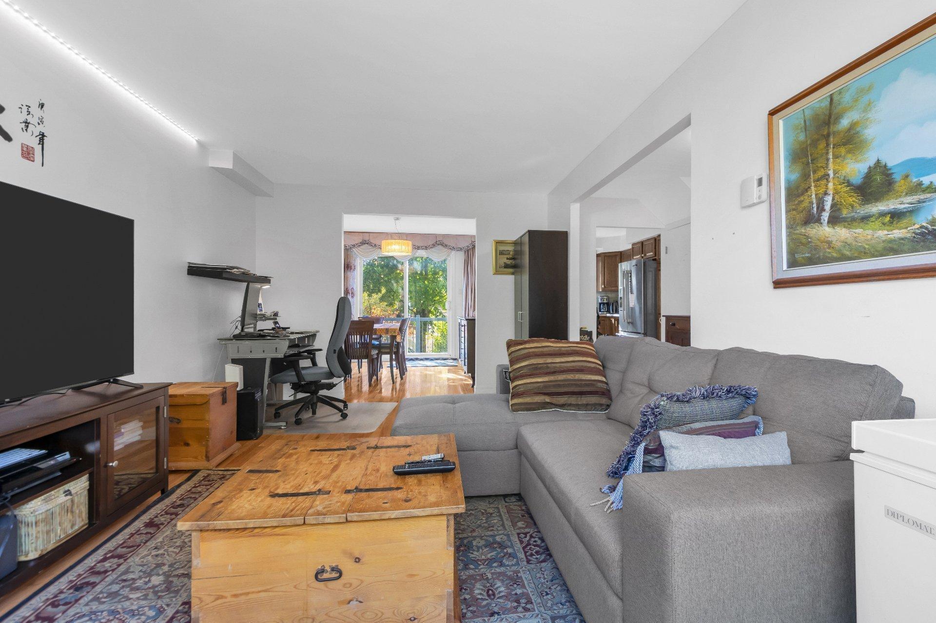 









1350


Rue Provost

,
Brossard,




QC
J4W2R2

