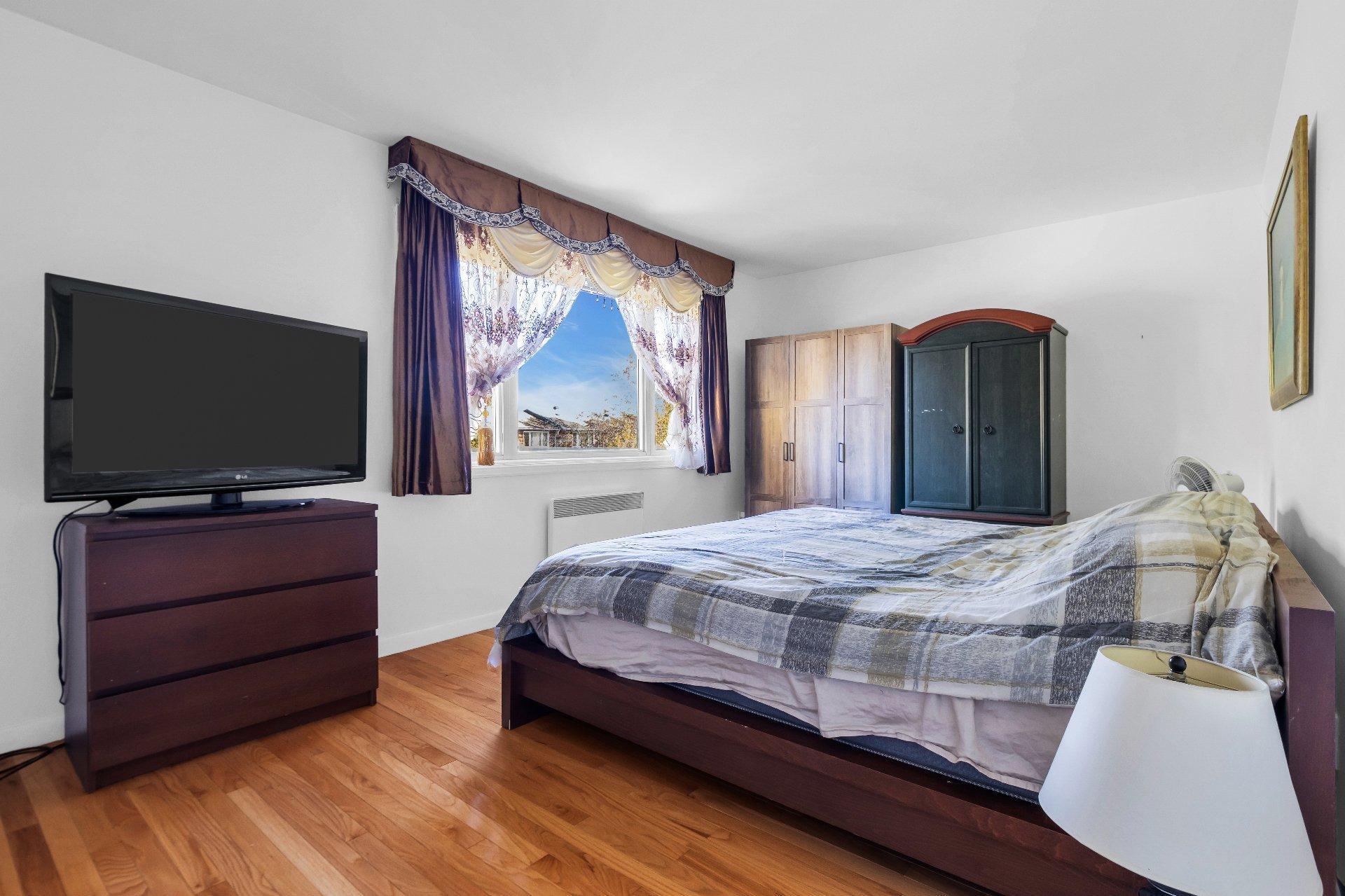 









1350


Rue Provost

,
Brossard,




QC
J4W2R2

