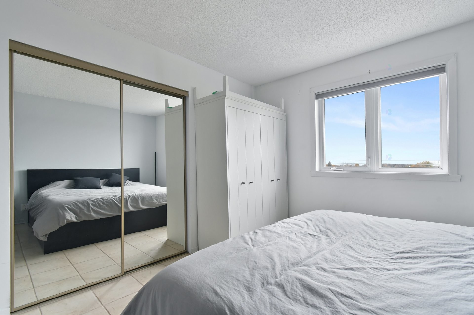 









1191


Boul. Iberville

, 8,
Repentigny (Repentigny),




QC
J5Y3H7

