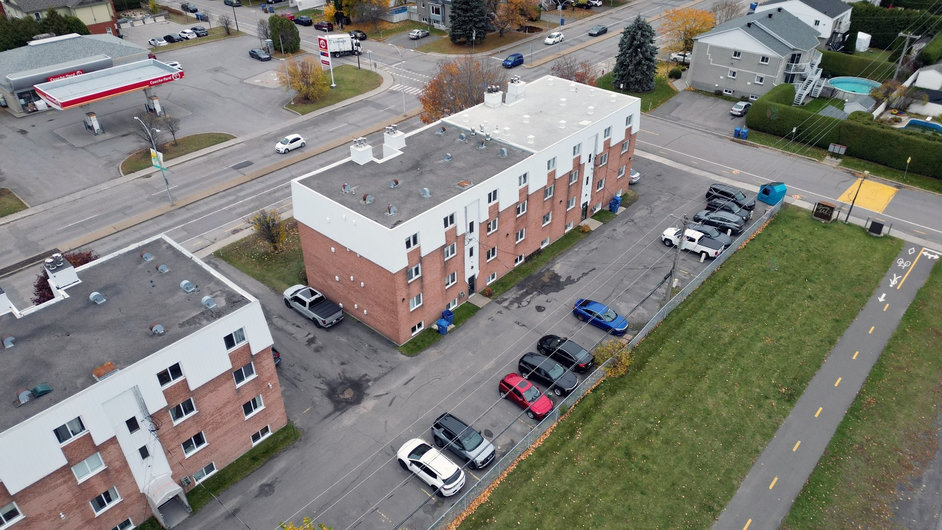 









1191


Boul. Iberville

, 8,
Repentigny (Repentigny),




QC
J5Y3H7

