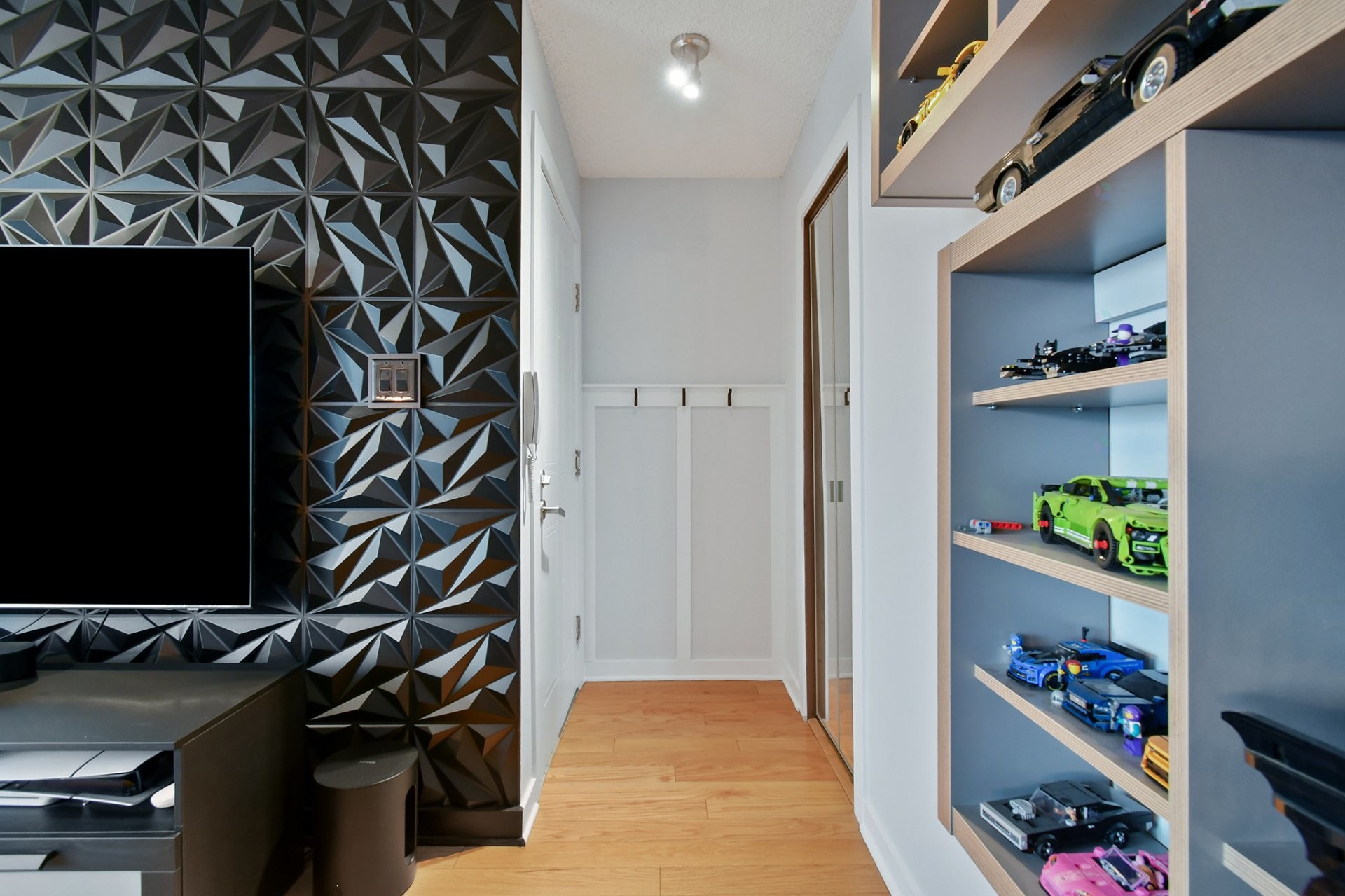 









1191


Boul. Iberville

, 8,
Repentigny (Repentigny),




QC
J5Y3H7

