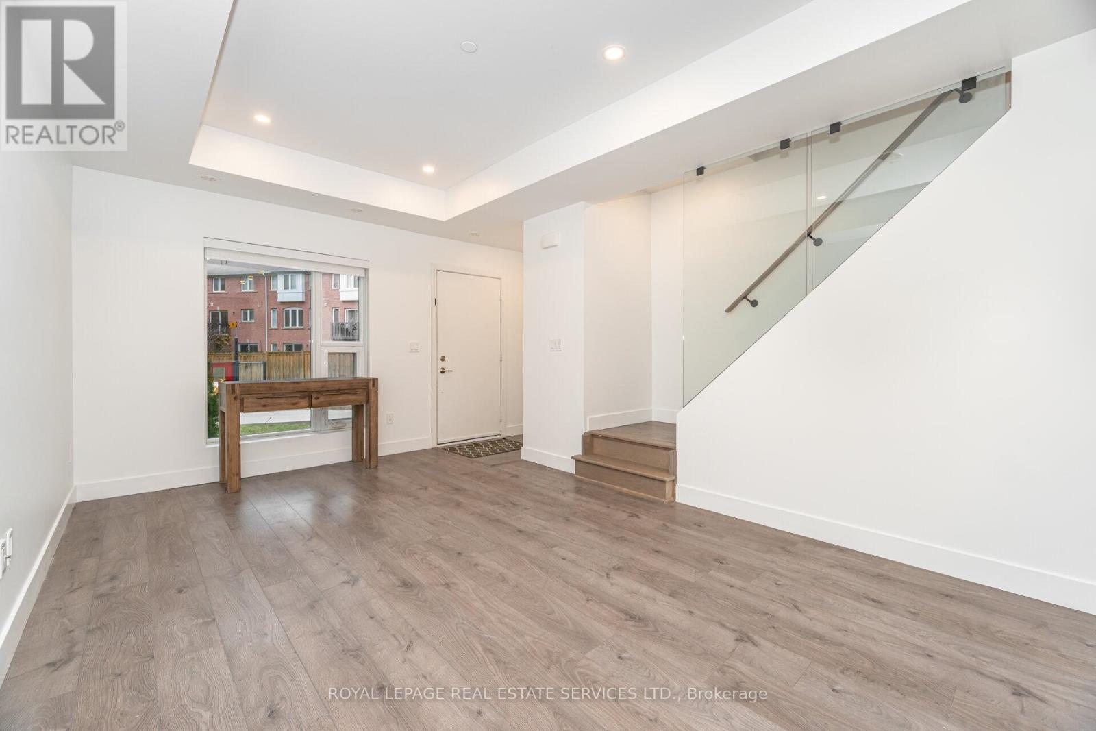 












9 - 200 MALTA AVENUE

,
Brampton,




Ontario
L6Y6H8

