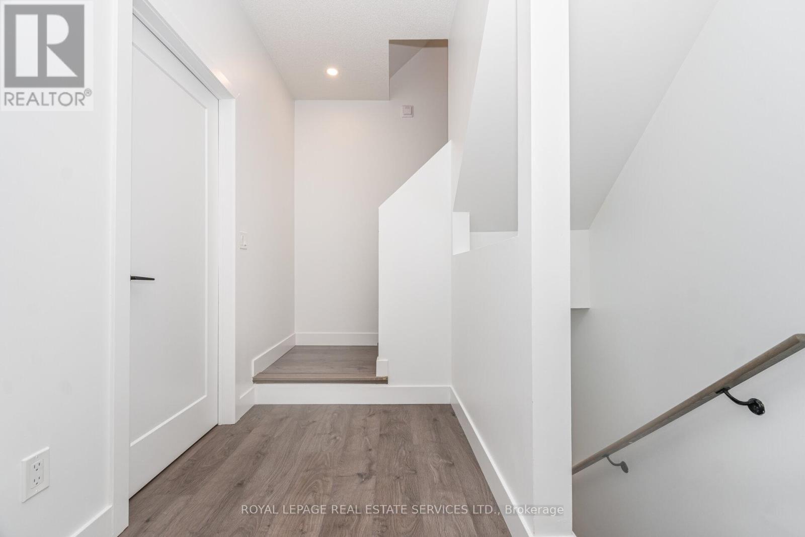 












9 - 200 MALTA AVENUE

,
Brampton,




Ontario
L6Y6H8

