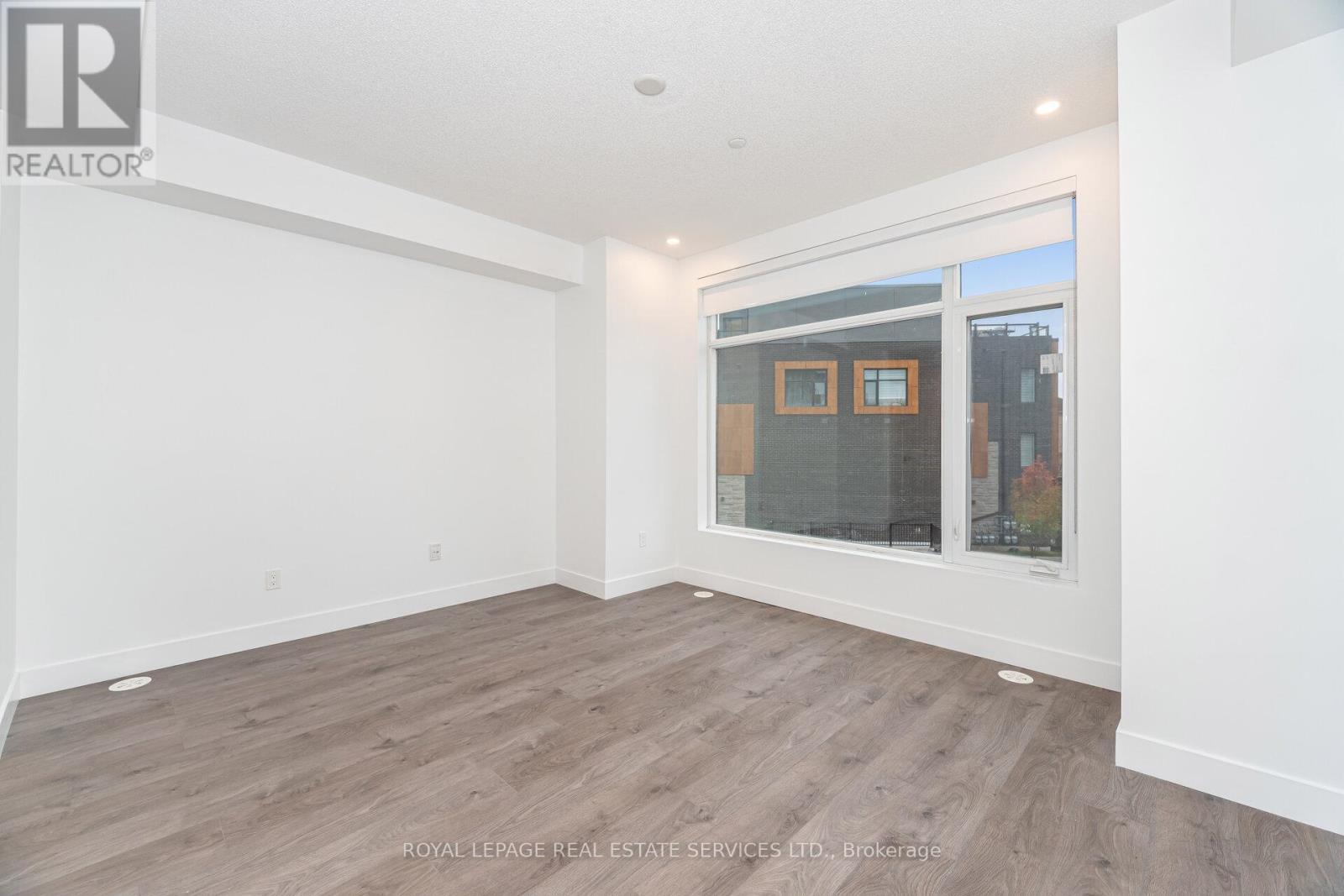 












9 - 200 MALTA AVENUE

,
Brampton,




Ontario
L6Y6H8

