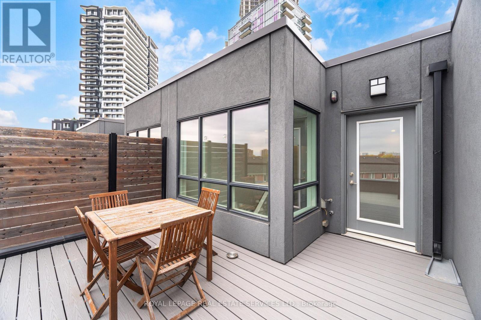 












9 - 200 MALTA AVENUE

,
Brampton,




Ontario
L6Y6H8

