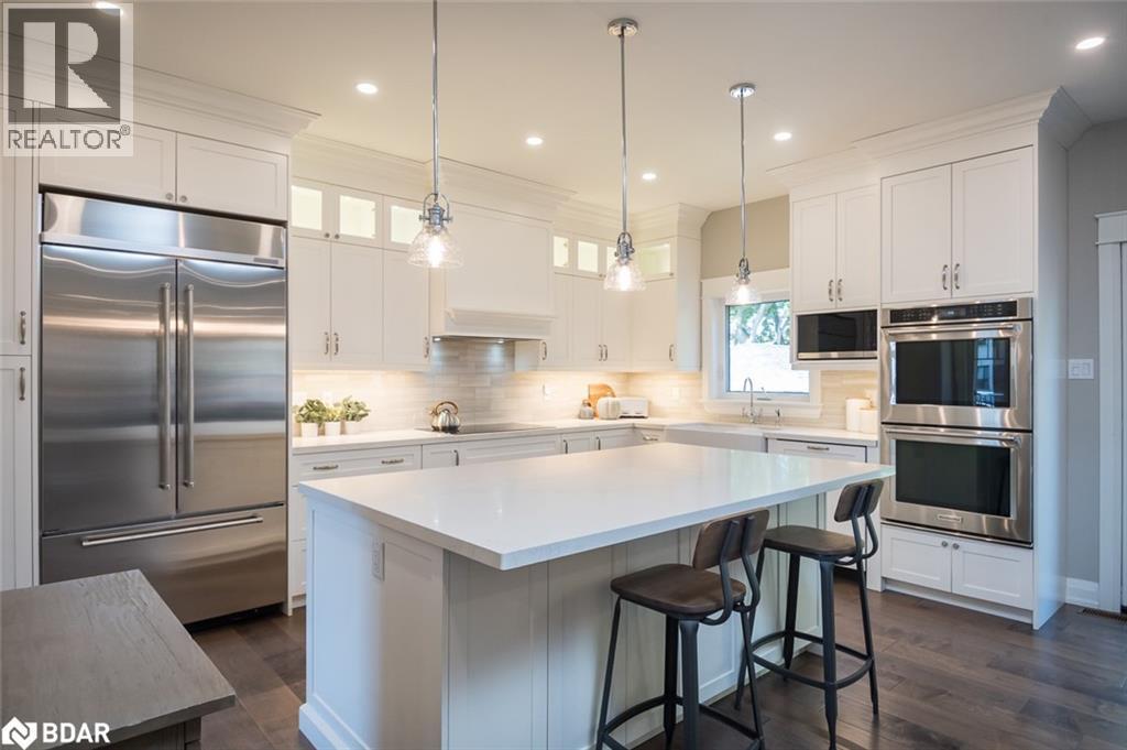 












29 BARTON Street

,
Milton,




Ontario
L9T1C7

