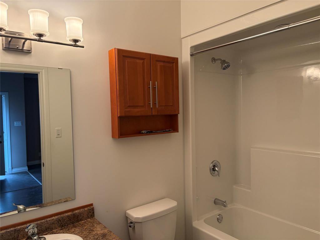 












5 250 7th Avenue N

,
Virden,




Manitoba
R0M2C0

