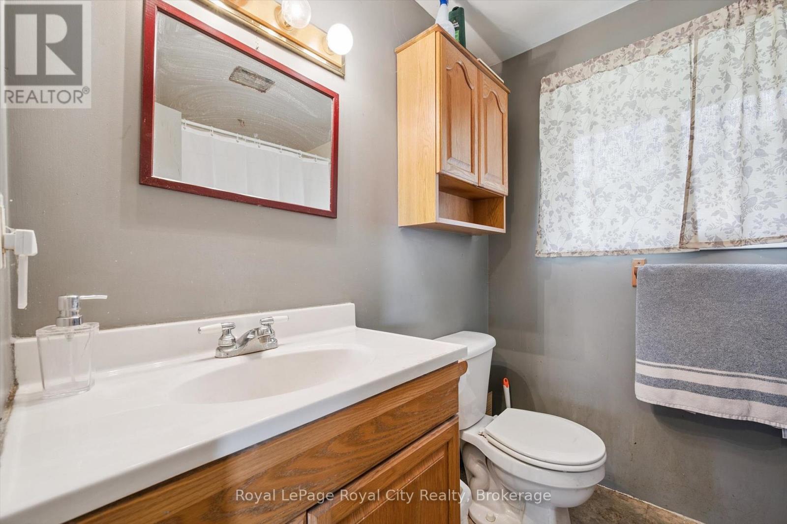 












4769 WELLINGTON ROAD 32 ROAD

,
Puslinch,




Ontario
N1H6J3

