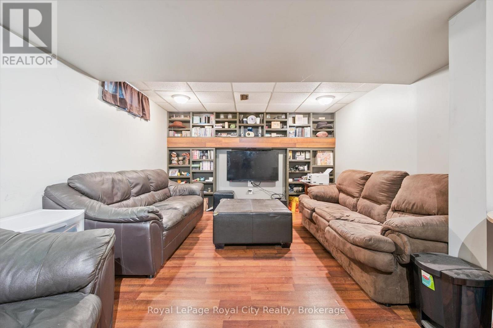 












4769 WELLINGTON ROAD 32 ROAD

,
Puslinch,




Ontario
N1H6J3

