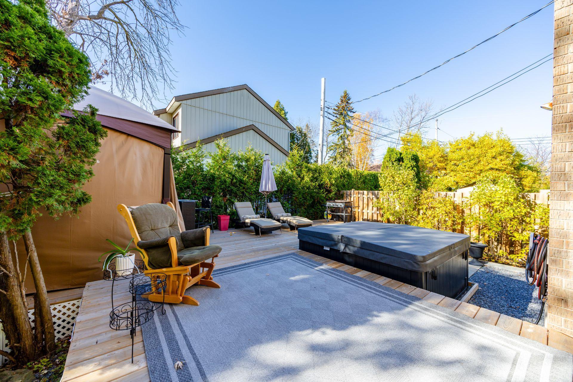 









1


Crois. Raspberry

,
Beaconsfield,




QC
H9W6C9

