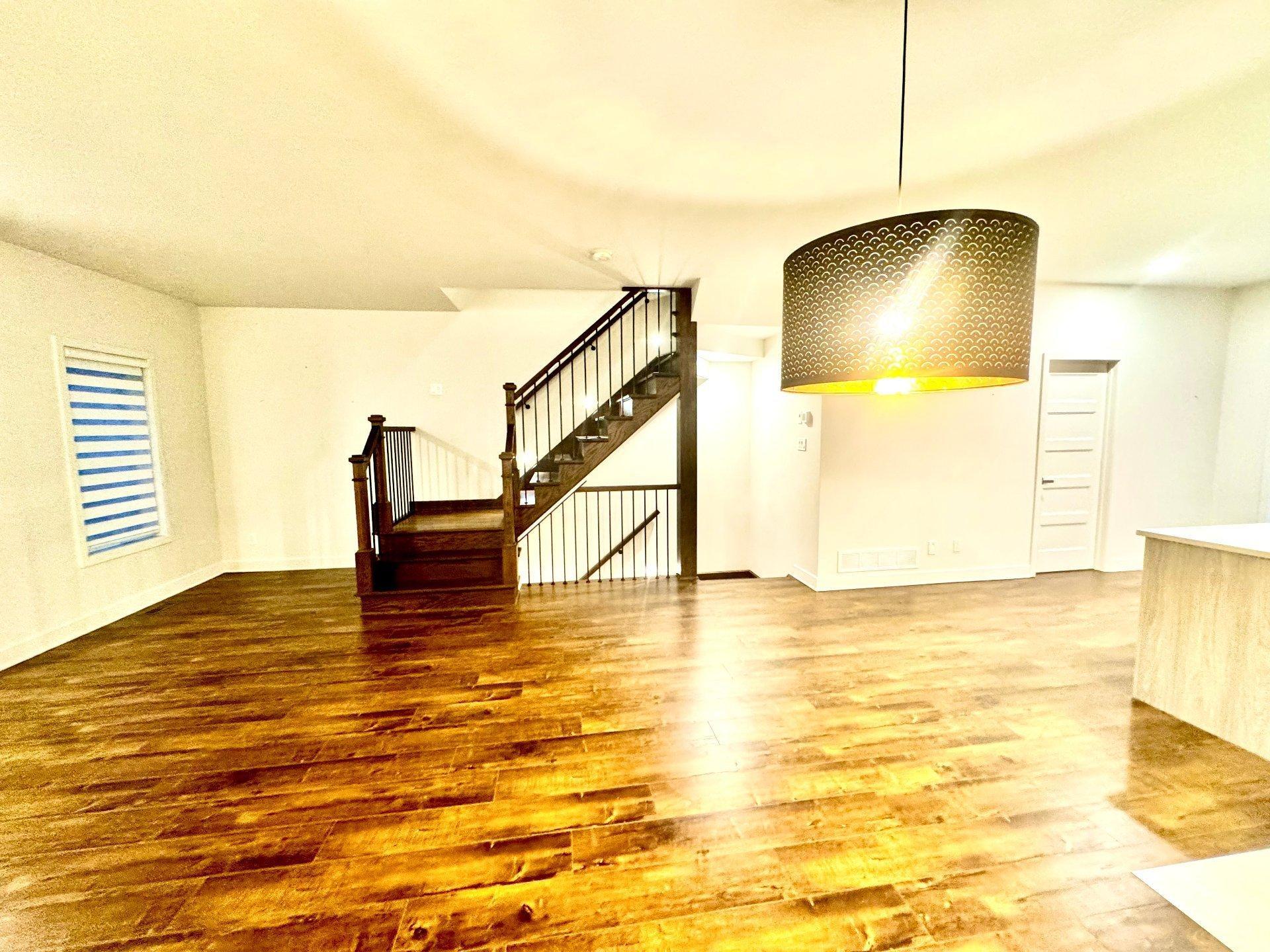 









1260


Rue Georges-Vézina

,
Vaudreuil-Dorion,




QC
J7V3E6

