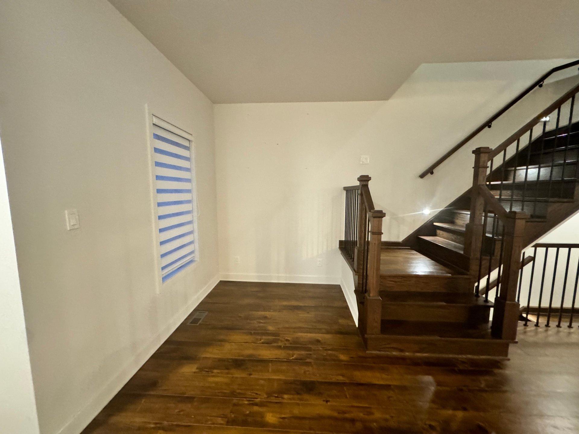 









1260


Rue Georges-Vézina

,
Vaudreuil-Dorion,




QC
J7V3E6

