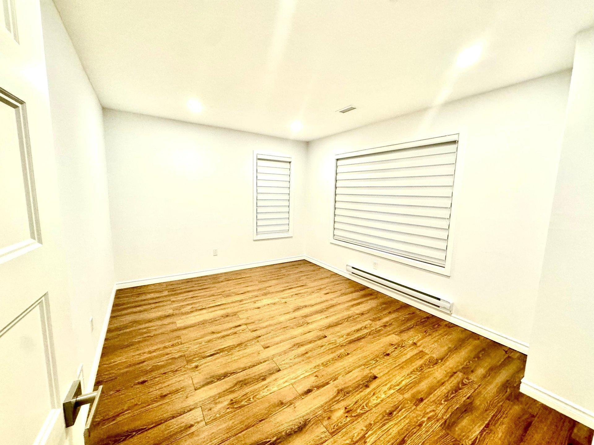 









1260


Rue Georges-Vézina

,
Vaudreuil-Dorion,




QC
J7V3E6

