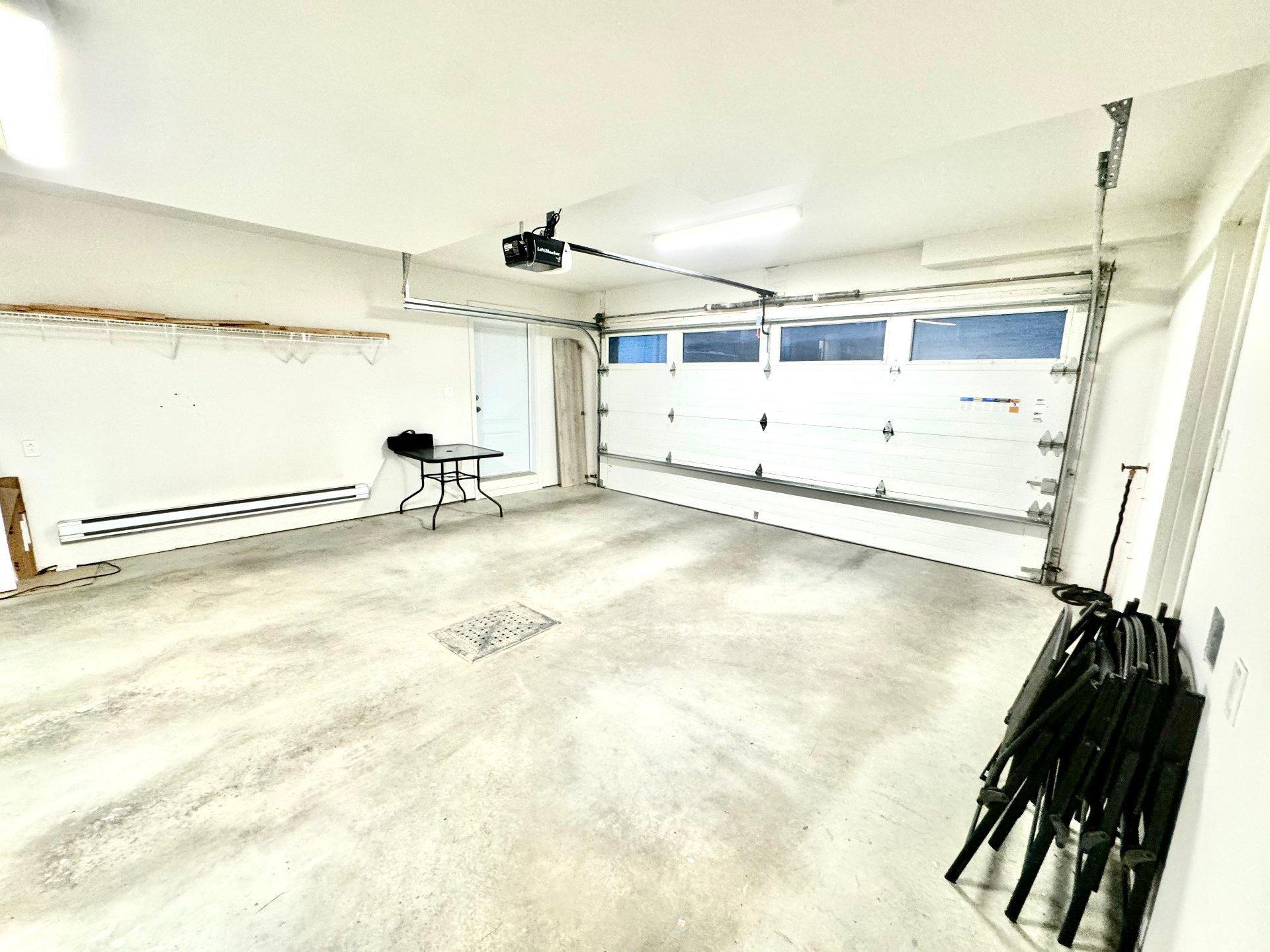 









1260


Rue Georges-Vézina

,
Vaudreuil-Dorion,




QC
J7V3E6

