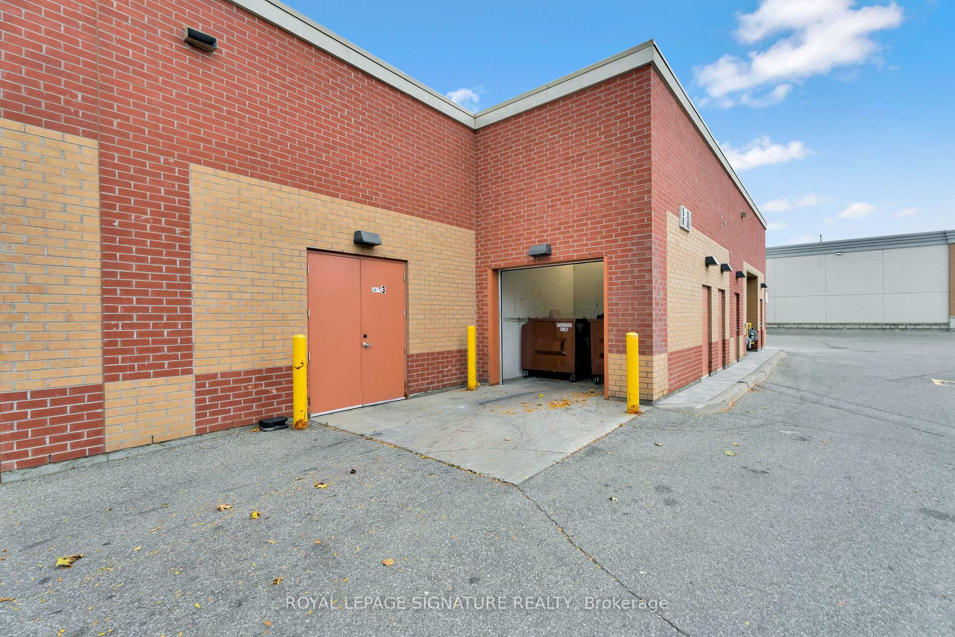 









10025


Hurontario

Street, 3,
Brampton,




ON
L6Z 0E6

