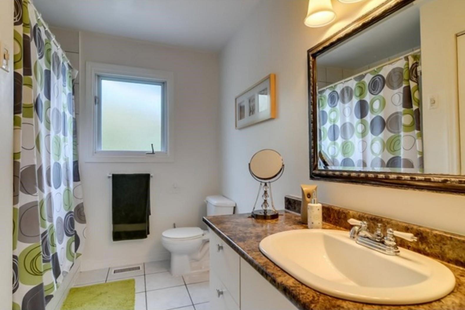 









372


Rue de Pointe-Gatineau

,
Gatineau (Gatineau),




QC
J8T2C1

