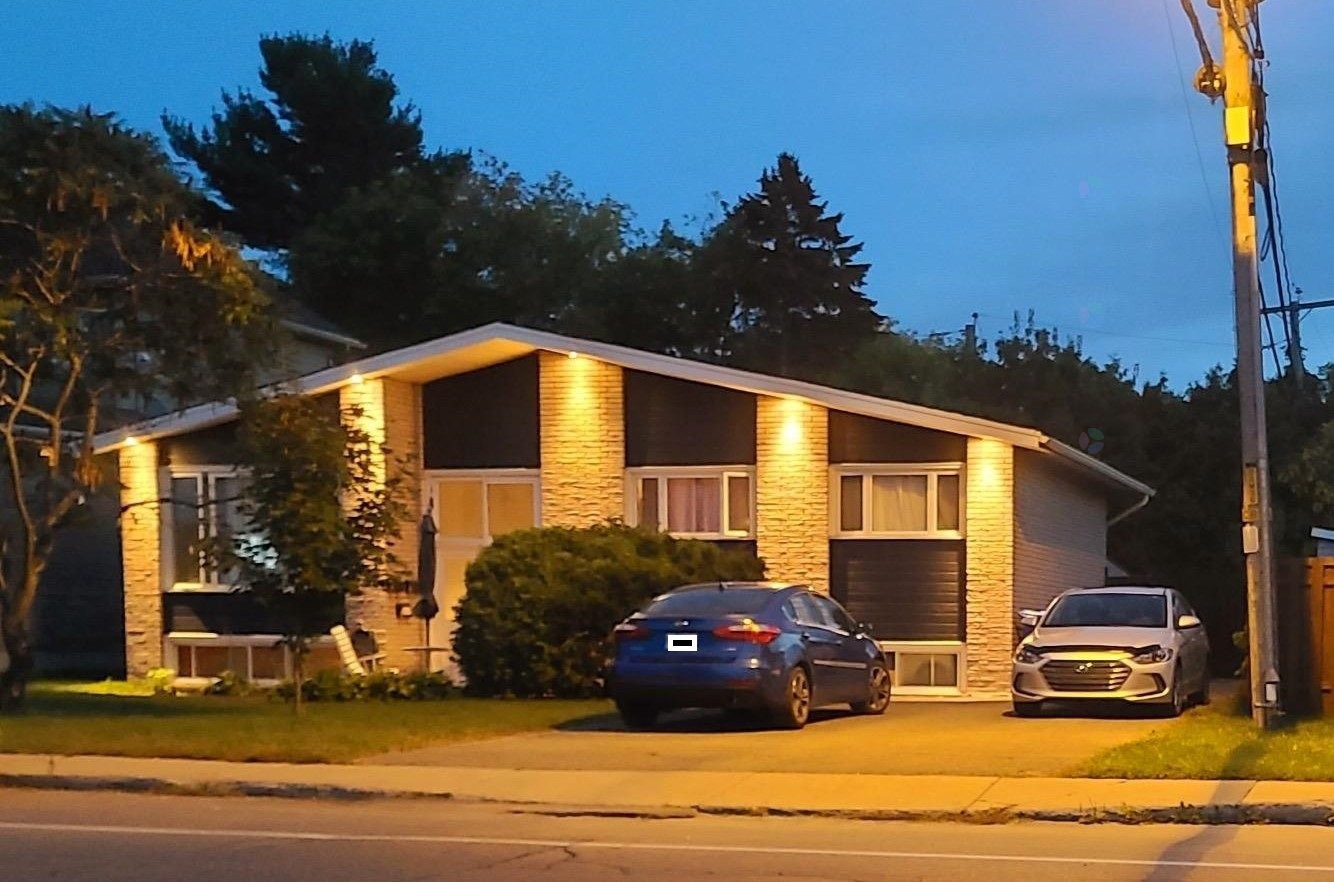 









372


Rue de Pointe-Gatineau

,
Gatineau (Gatineau),




QC
J8T2C1

