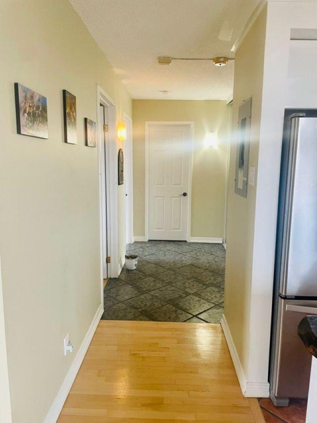 









295


Boul. St-Joseph

, 1404,
Gatineau (Hull),




QC
J8Y3Y5

