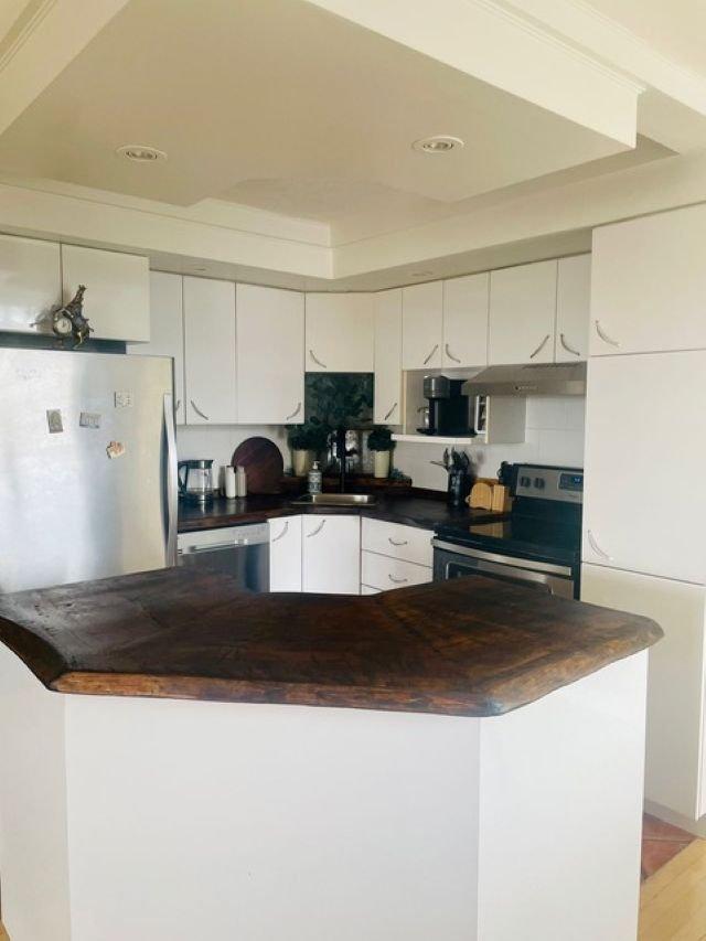 









295


Boul. St-Joseph

, 1404,
Gatineau (Hull),




QC
J8Y3Y5

