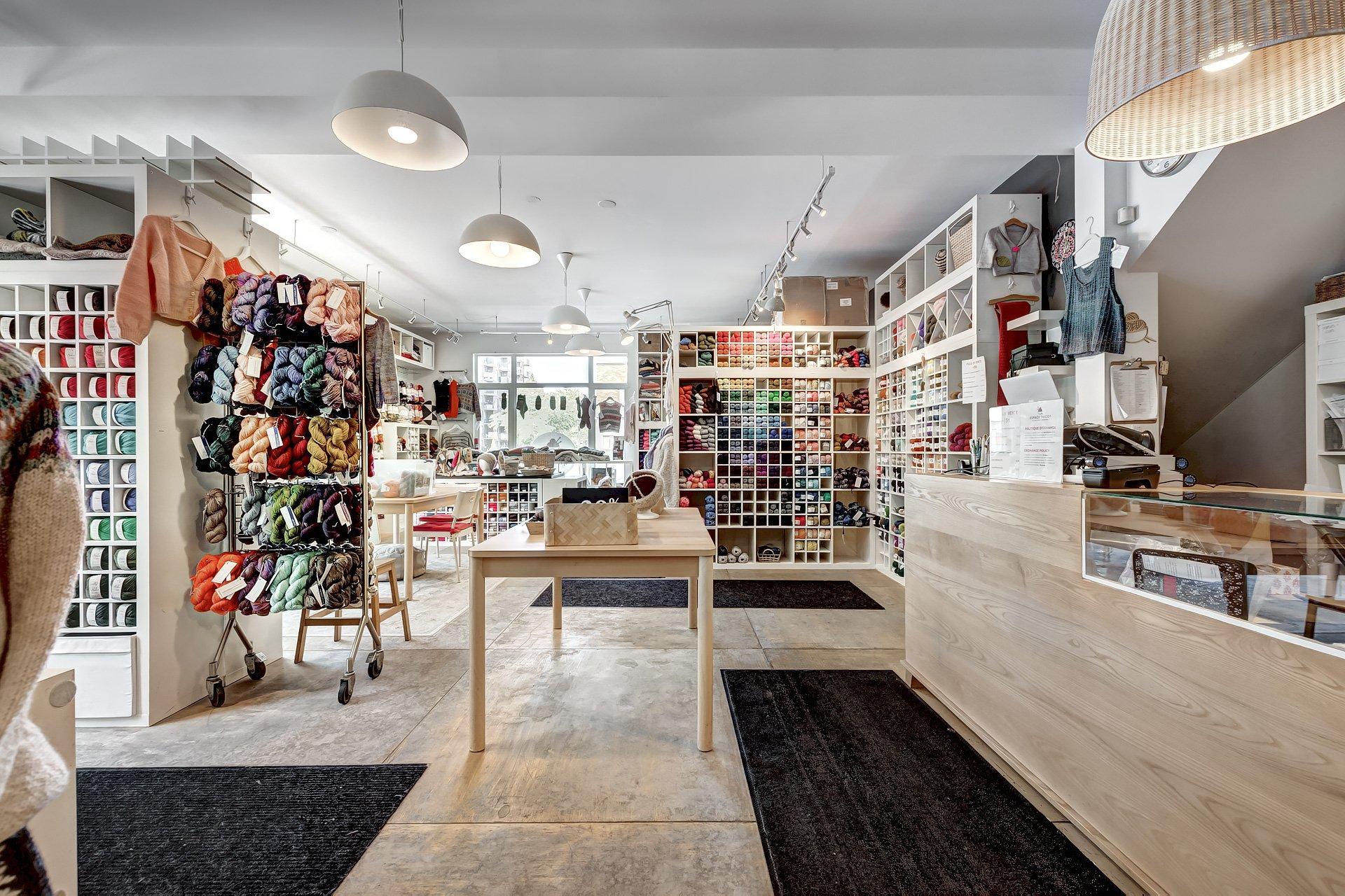 









6050


Av. de Monkland

,
Montréal (Côte-des-Neiges/Notre-Dame-de-Grâce),




QC
H4A1H2

