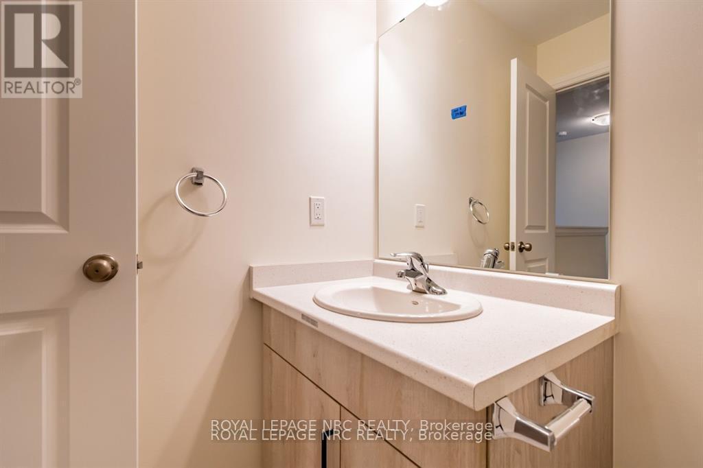 












4 - 397 GARRISON ROAD

,
Fort Erie (Crescent Park),




Ontario
L2A1N1

