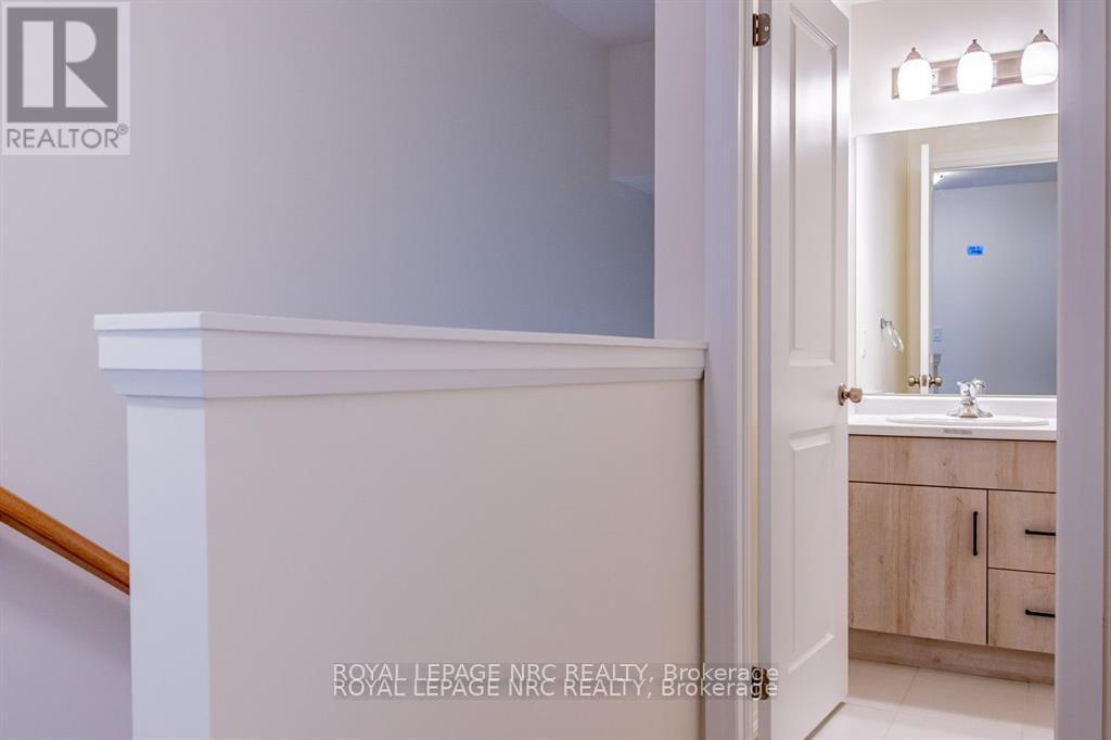 












4 - 397 GARRISON ROAD

,
Fort Erie (Crescent Park),




Ontario
L2A1N1

