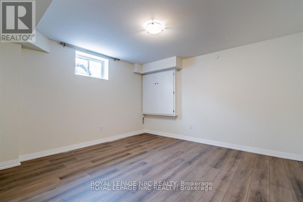 












4 - 397 GARRISON ROAD

,
Fort Erie (Crescent Park),




Ontario
L2A1N1

