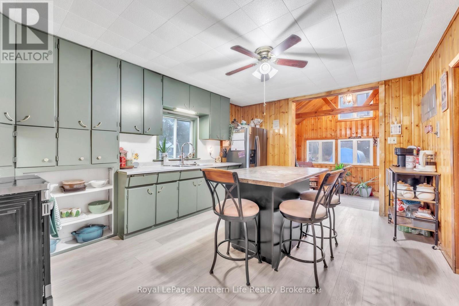 












264 MOREAU ROAD

,
Calvin,




Ontario
P0H2E0

