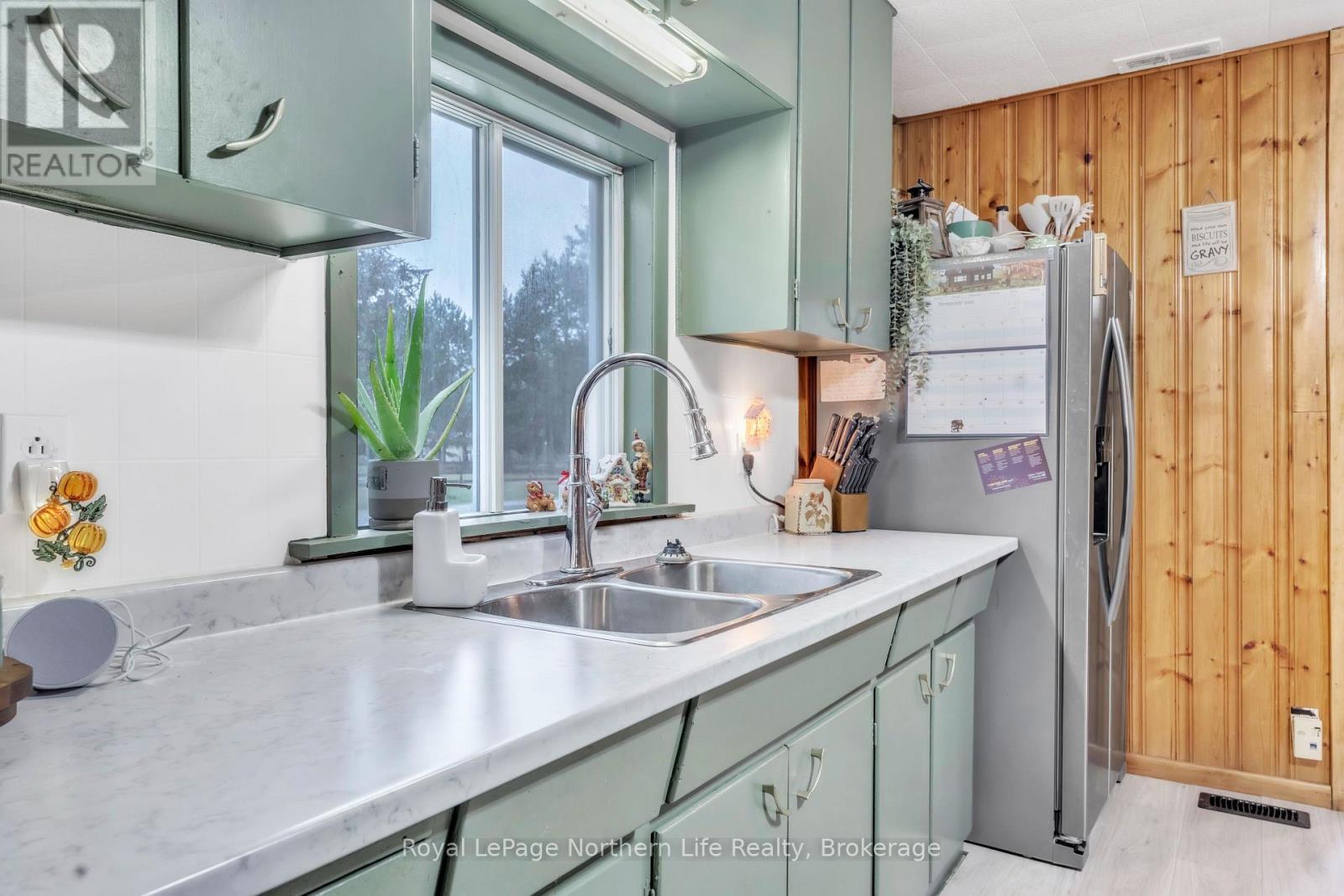 












264 MOREAU ROAD

,
Calvin,




Ontario
P0H2E0

