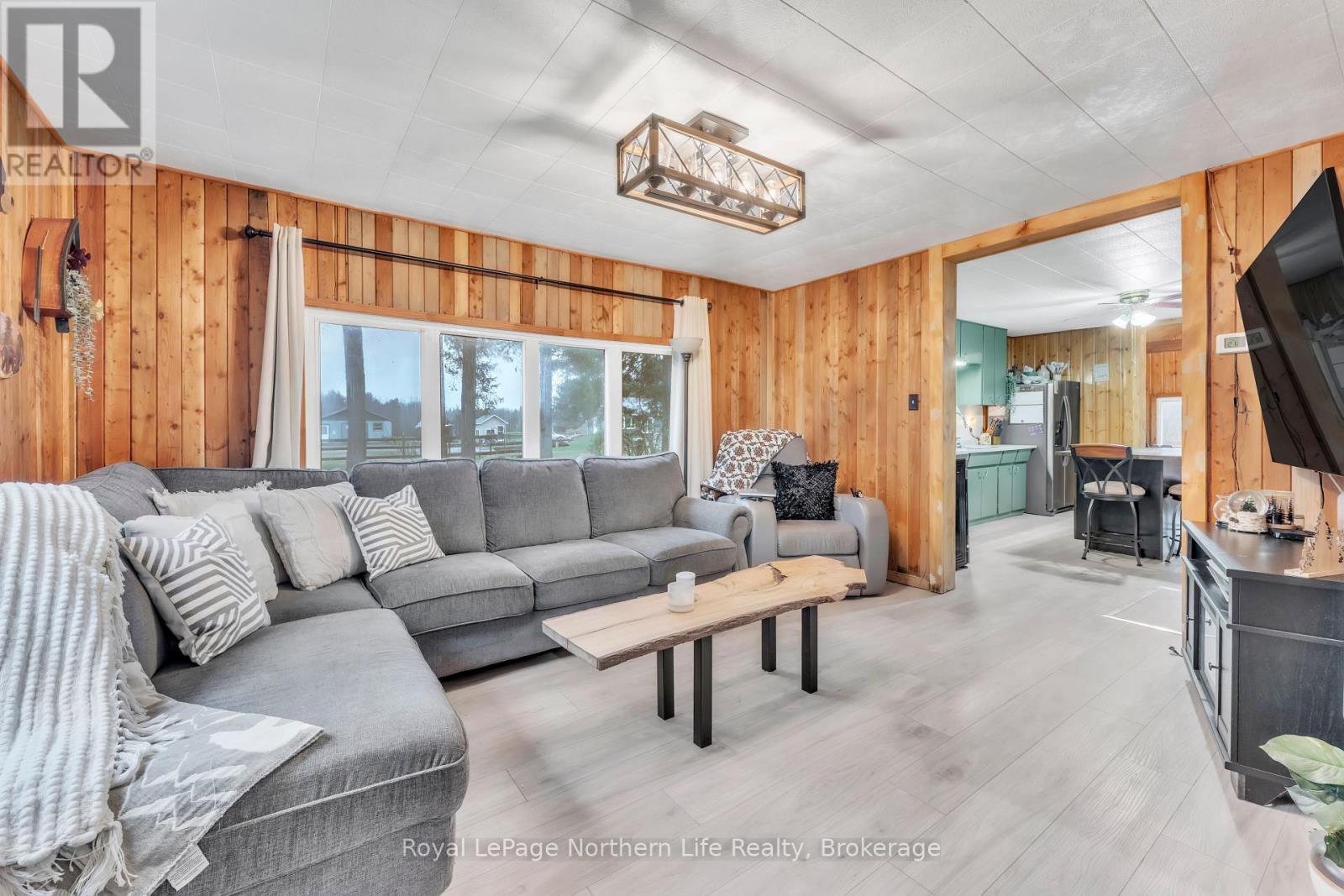 












264 MOREAU ROAD

,
Calvin,




Ontario
P0H2E0

