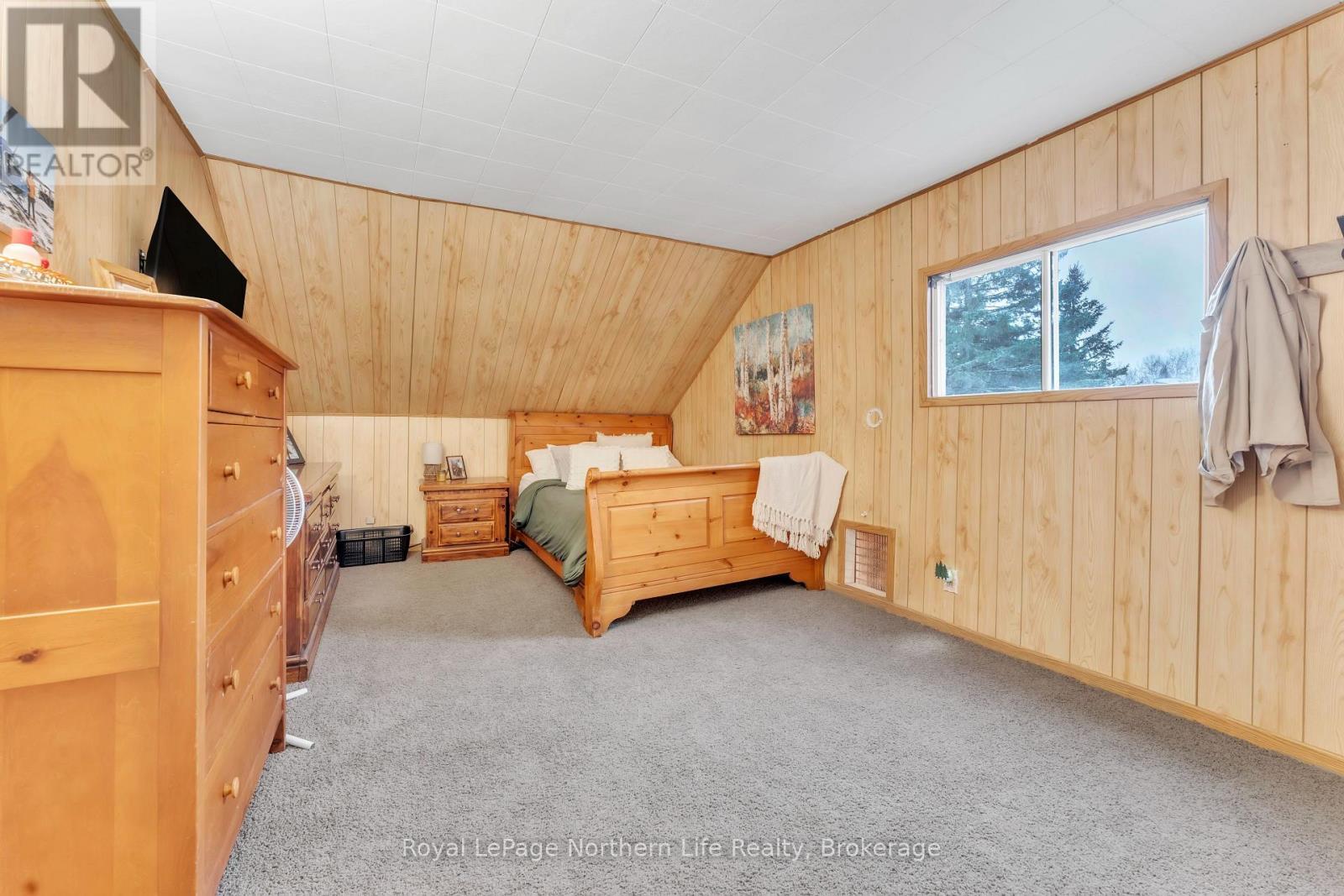 












264 MOREAU ROAD

,
Calvin,




Ontario
P0H2E0

