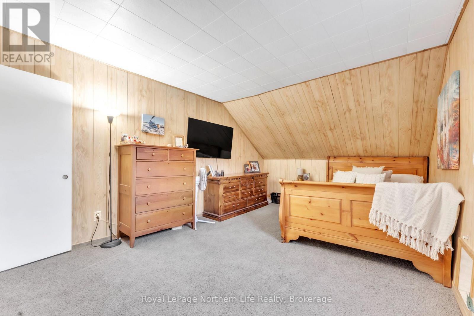 












264 MOREAU ROAD

,
Calvin,




Ontario
P0H2E0

