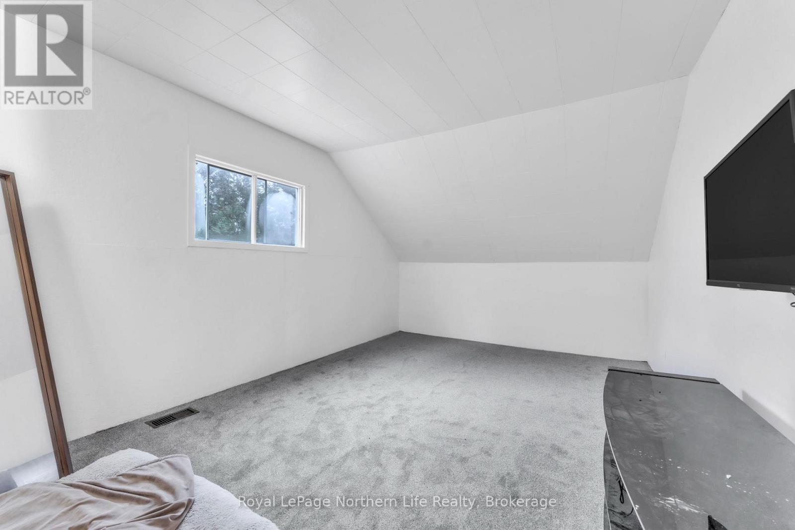 












264 MOREAU ROAD

,
Calvin,




Ontario
P0H2E0

