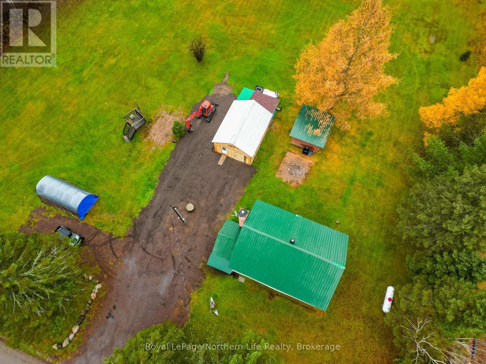 












264 MOREAU ROAD

,
Calvin,




Ontario
P0H2E0

