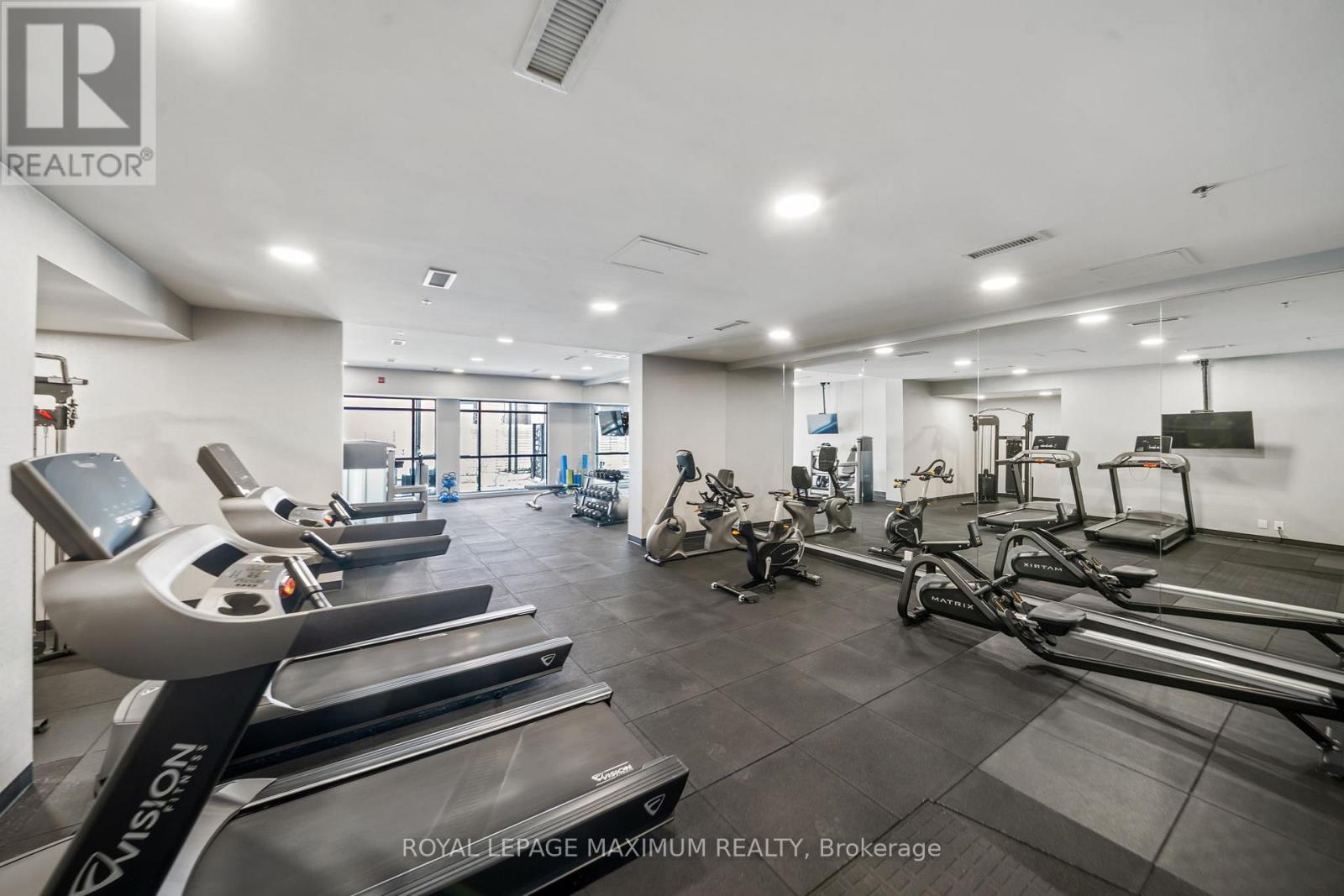 












106 - 50 ANN STREET

,
Caledon,




Ontario
L7E4M3

