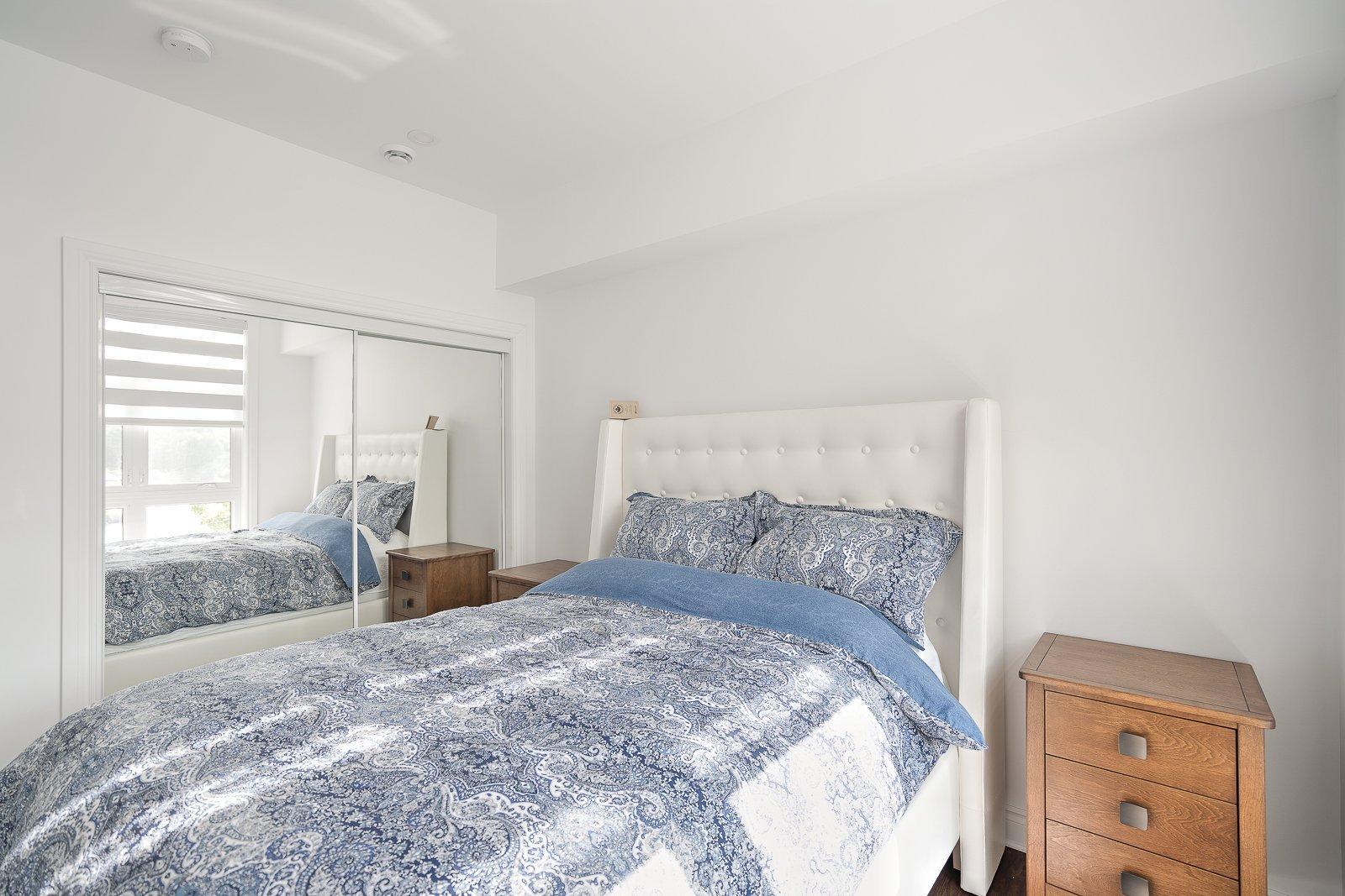 









20


Rue Larocque O.

, 8,
Sainte-Agathe-des-Monts,




QC
J8C1A2

