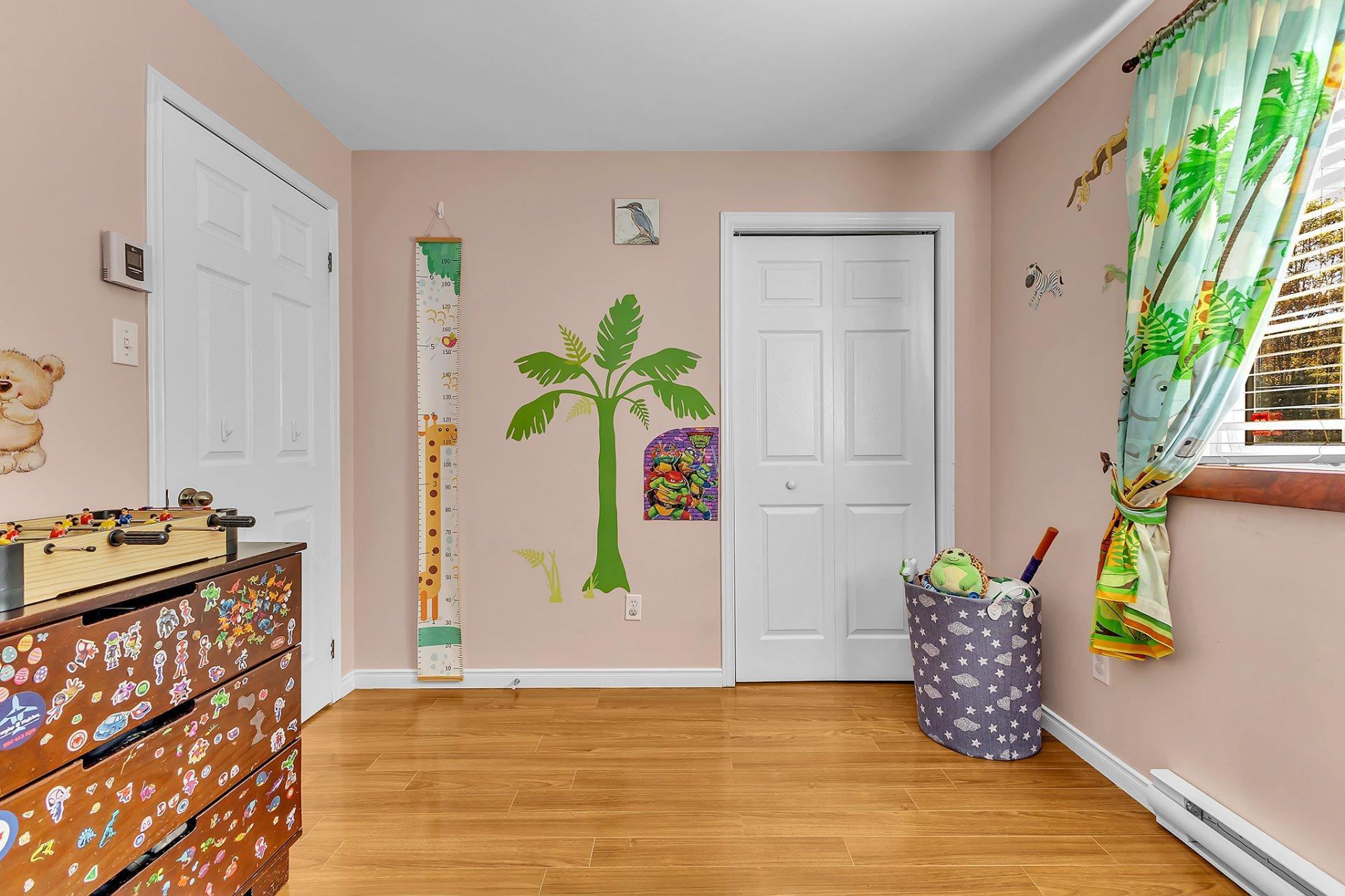 









11


Rue Trésor

,
Val-des-Monts,




QC
J8N1P2

