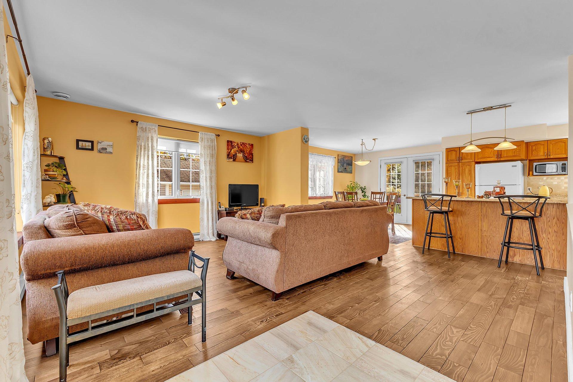 









11


Rue Trésor

,
Val-des-Monts,




QC
J8N1P2

