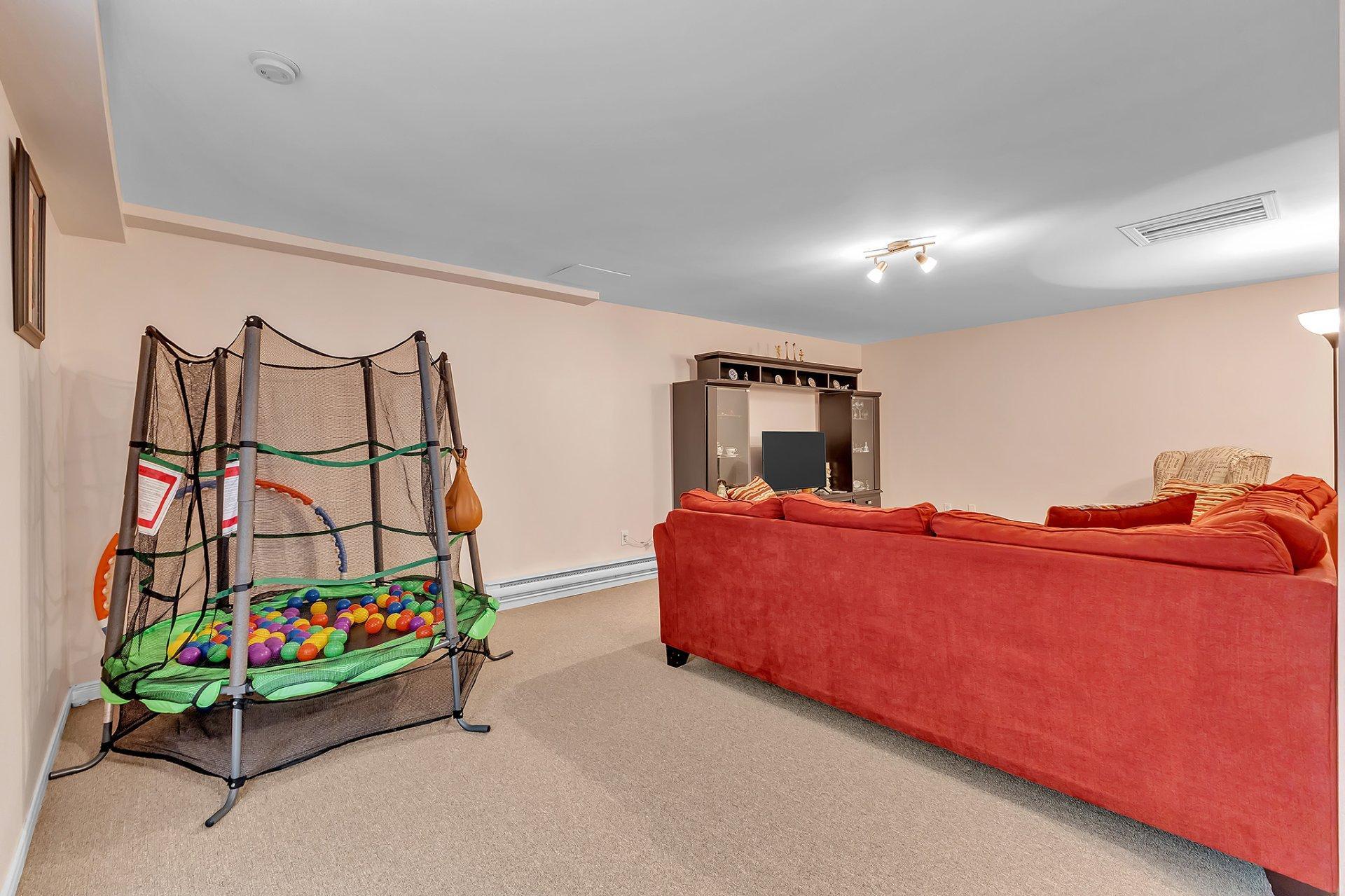 









11


Rue Trésor

,
Val-des-Monts,




QC
J8N1P2

