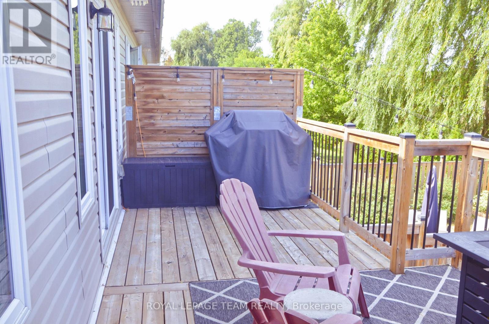 












13A CENTRE STREET N

,
Brockville,




Ontario
K6V5S6

