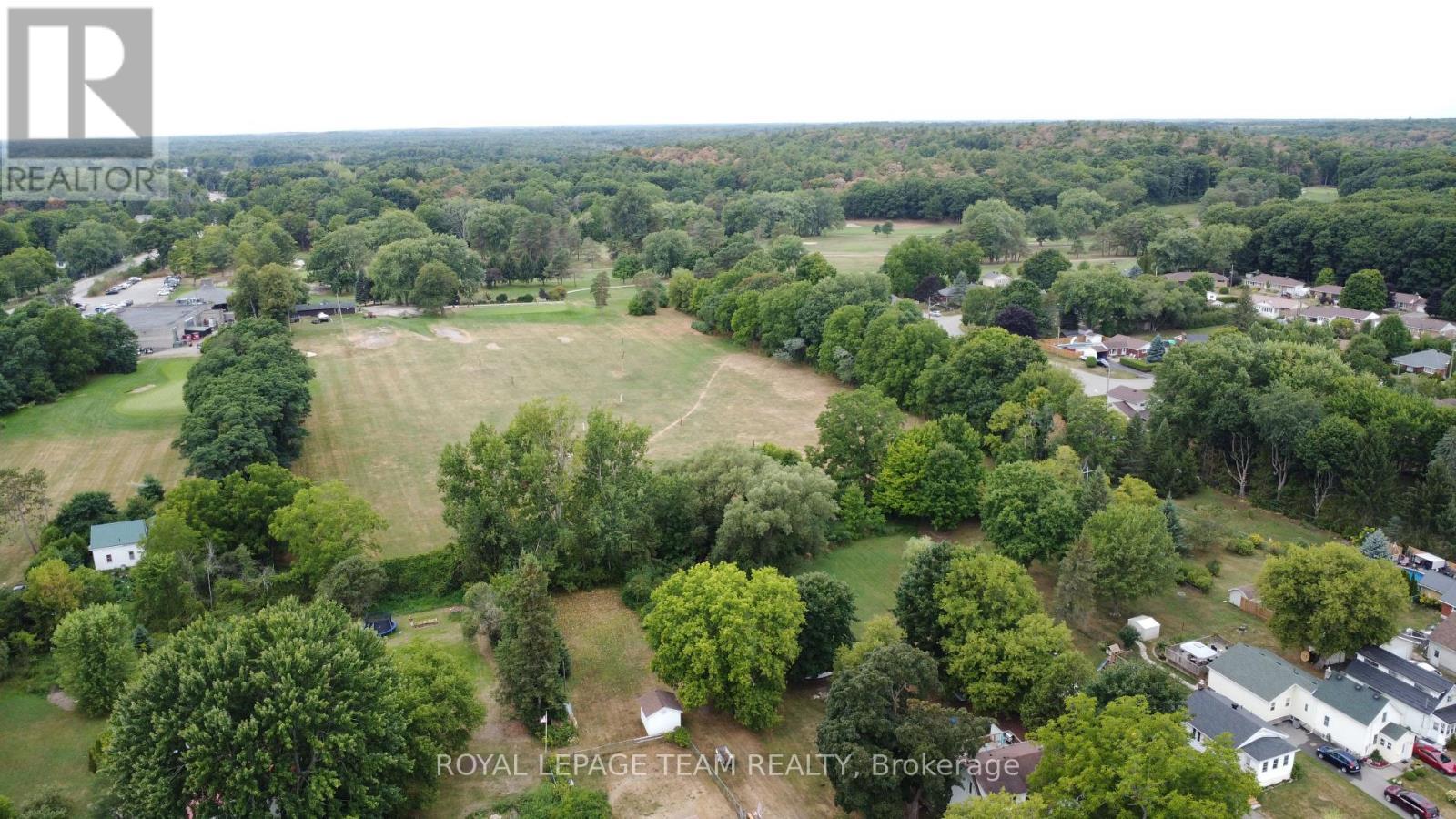 












13A CENTRE STREET N

,
Brockville,




Ontario
K6V5S6

