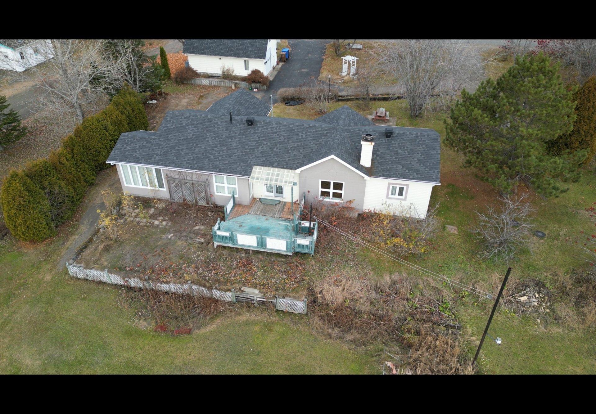 









1199


Rue de la Rive

,
Sept-Îles,




QC
G4R4K2

