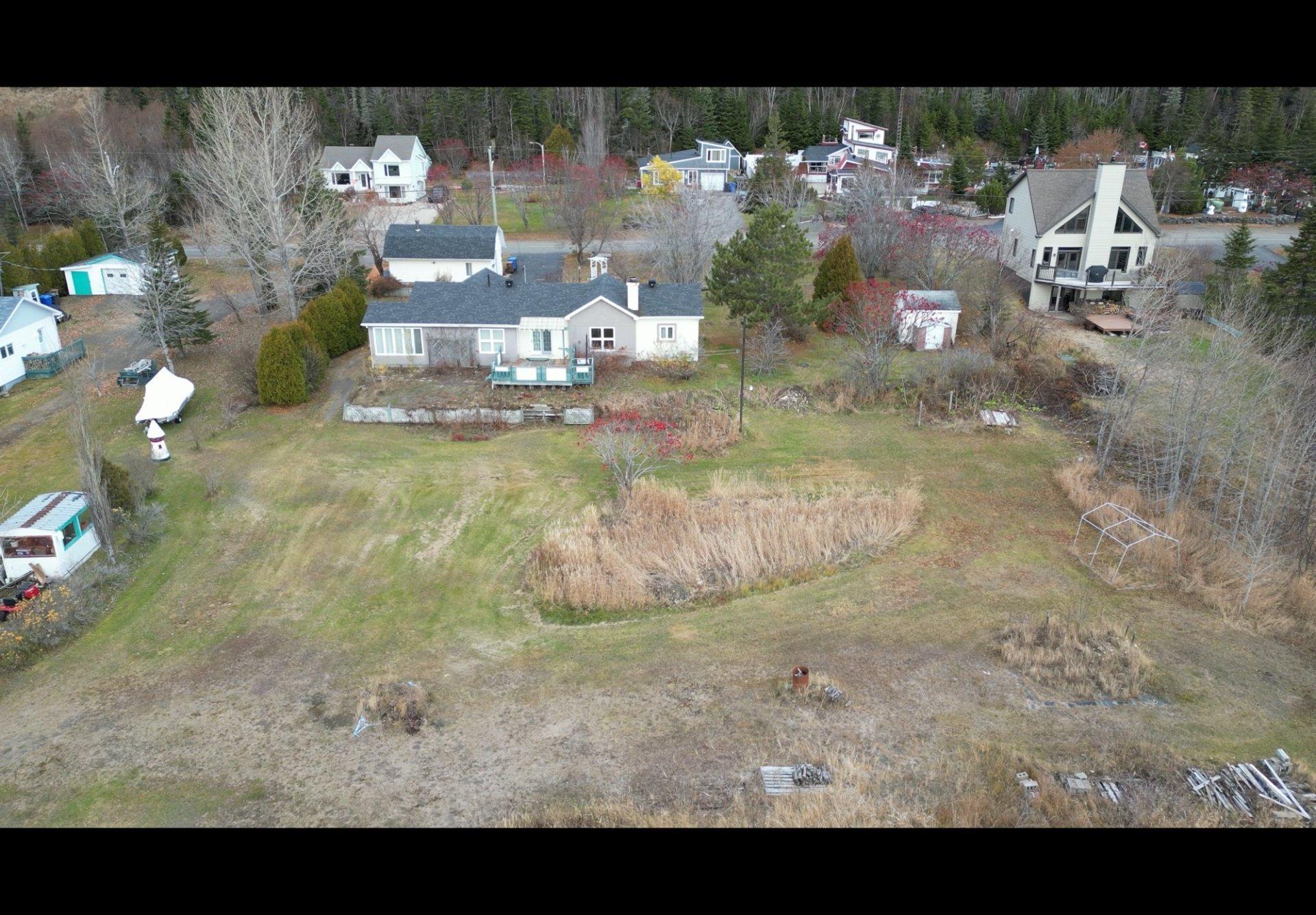 









1199


Rue de la Rive

,
Sept-Îles,




QC
G4R4K2

