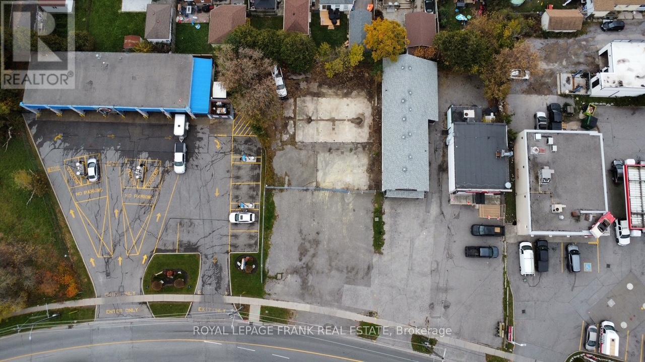 












287 DEAN AVENUE

,
Oshawa (Central),




Ontario
L1H3E1

