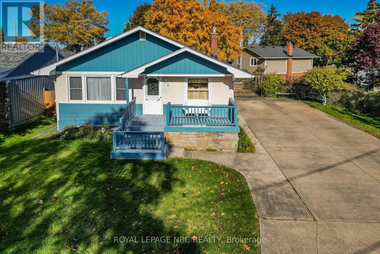 












2 MARY STREET

,
St. Catharines (Port Dalhousie),




Ontario
L2N5A6

