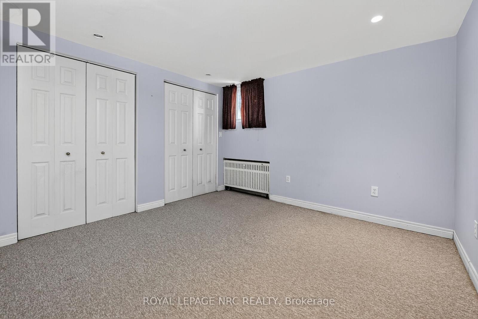 












2 MARY STREET

,
St. Catharines (Port Dalhousie),




Ontario
L2N5A6

