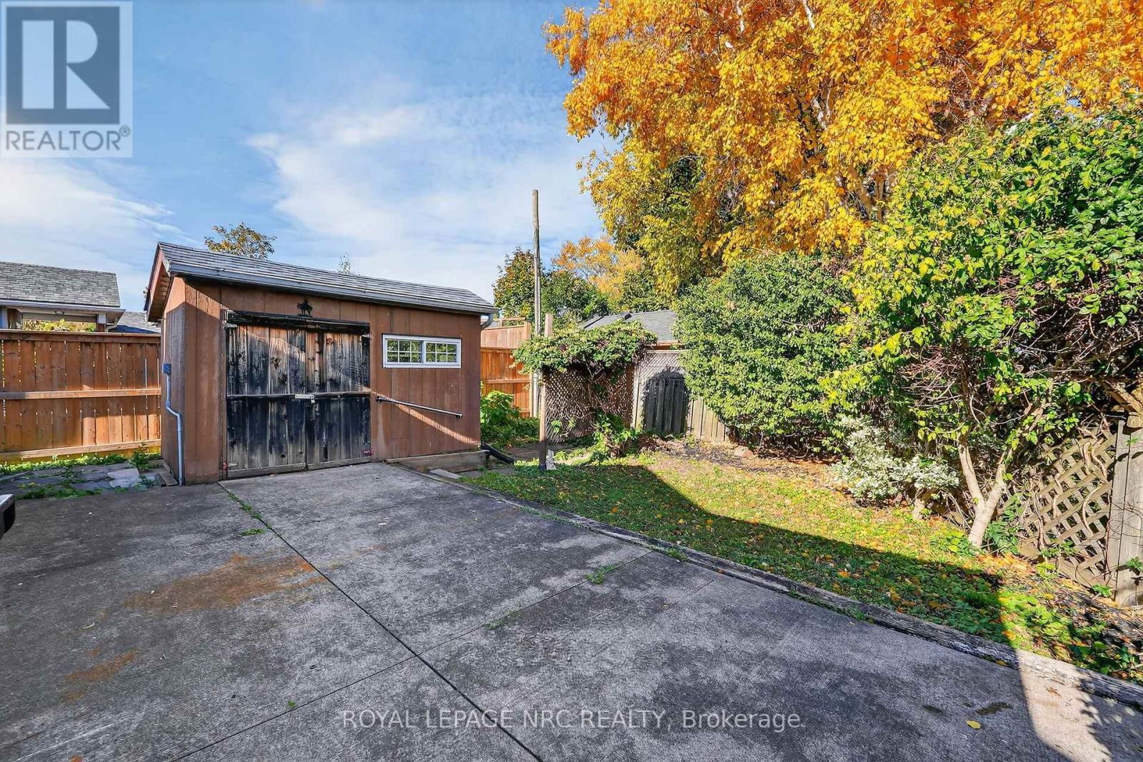 












2 MARY STREET

,
St. Catharines (Port Dalhousie),




Ontario
L2N5A6

